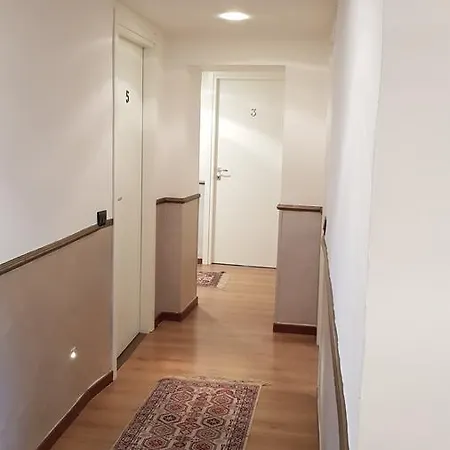 アルベルゴ ラ スヴォルタ 2*